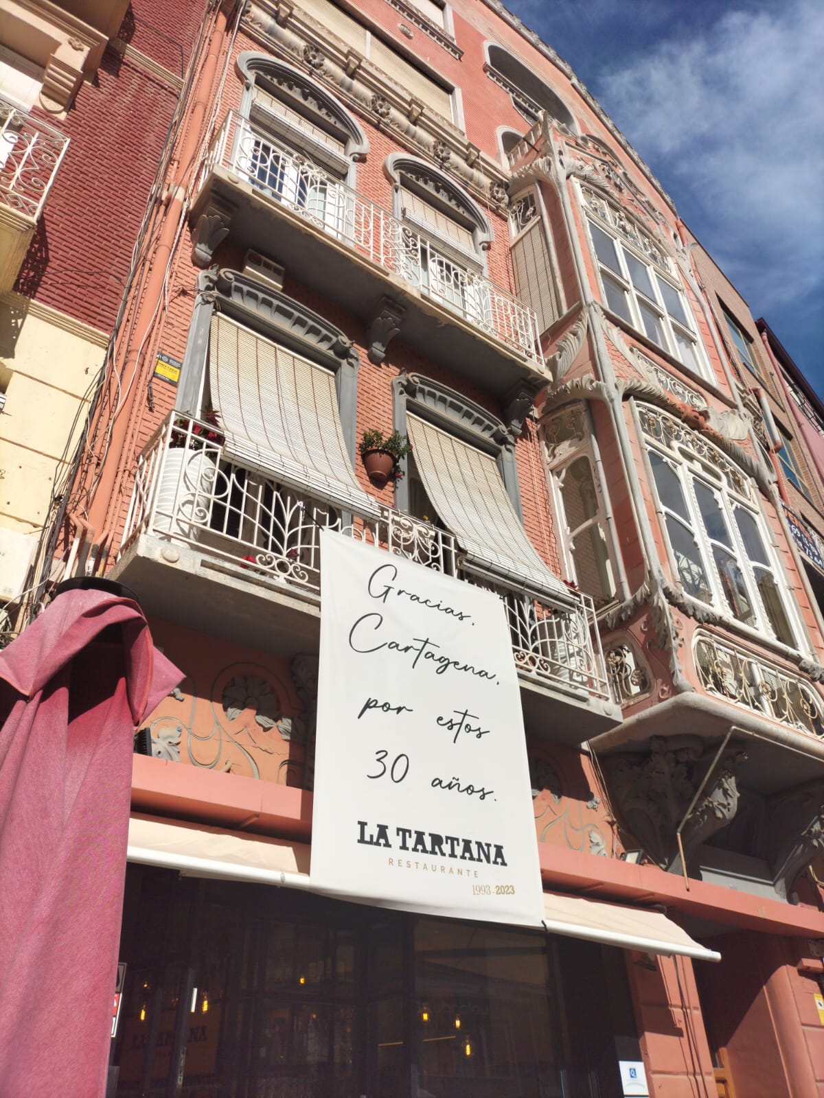 https://www.grupocasatomas.es/wp-content/uploads/2024/05/Restaurante-Tartana-30-aniversario.jpeg